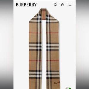 Burberry Scarf 🫶🏼